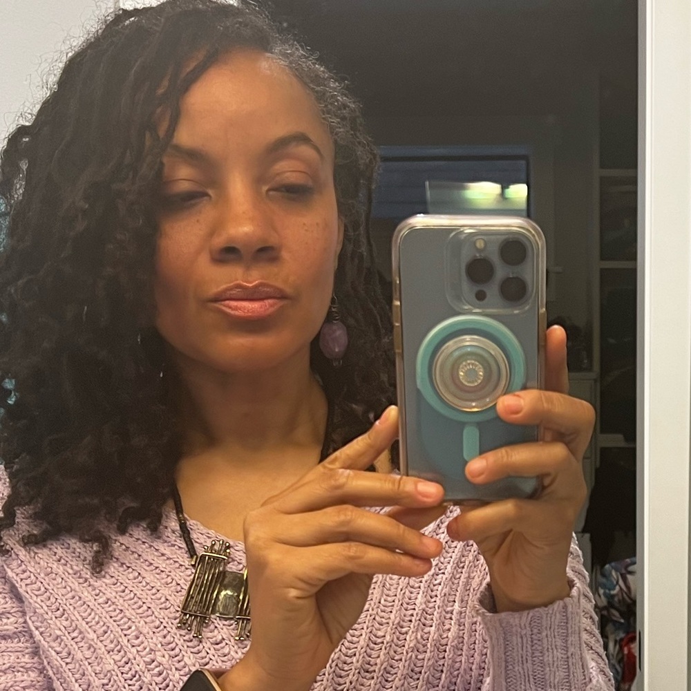 Meet your Posher, KINNYGRAY